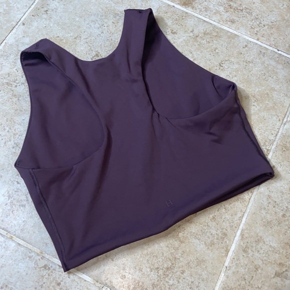 Harper Wilde Tops - HARPER WILDE size M Cropped Sports Tank